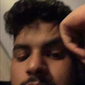 Meet your Posher, Christopher